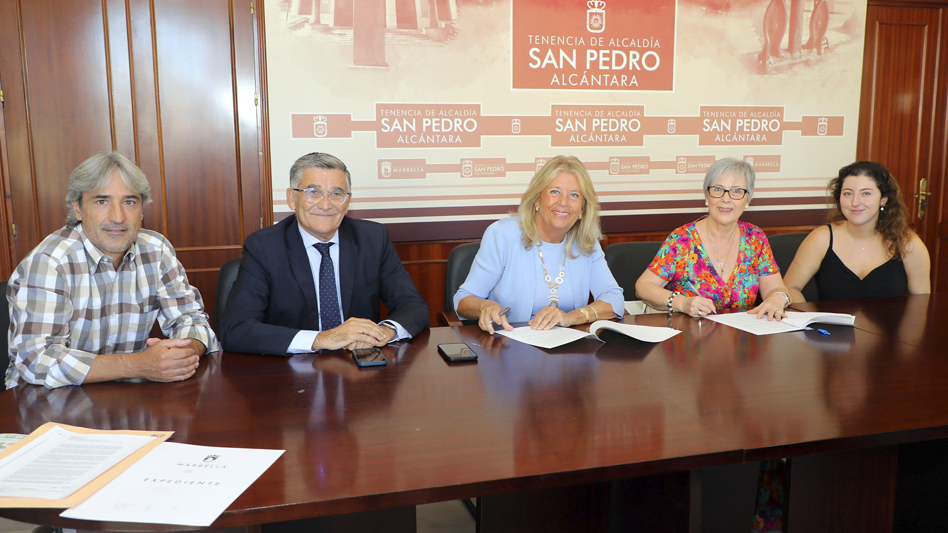El Ayuntamiento renueva los convenios de colaboración con ASPANDEM, AFISAMP, Valores y Sampedreña