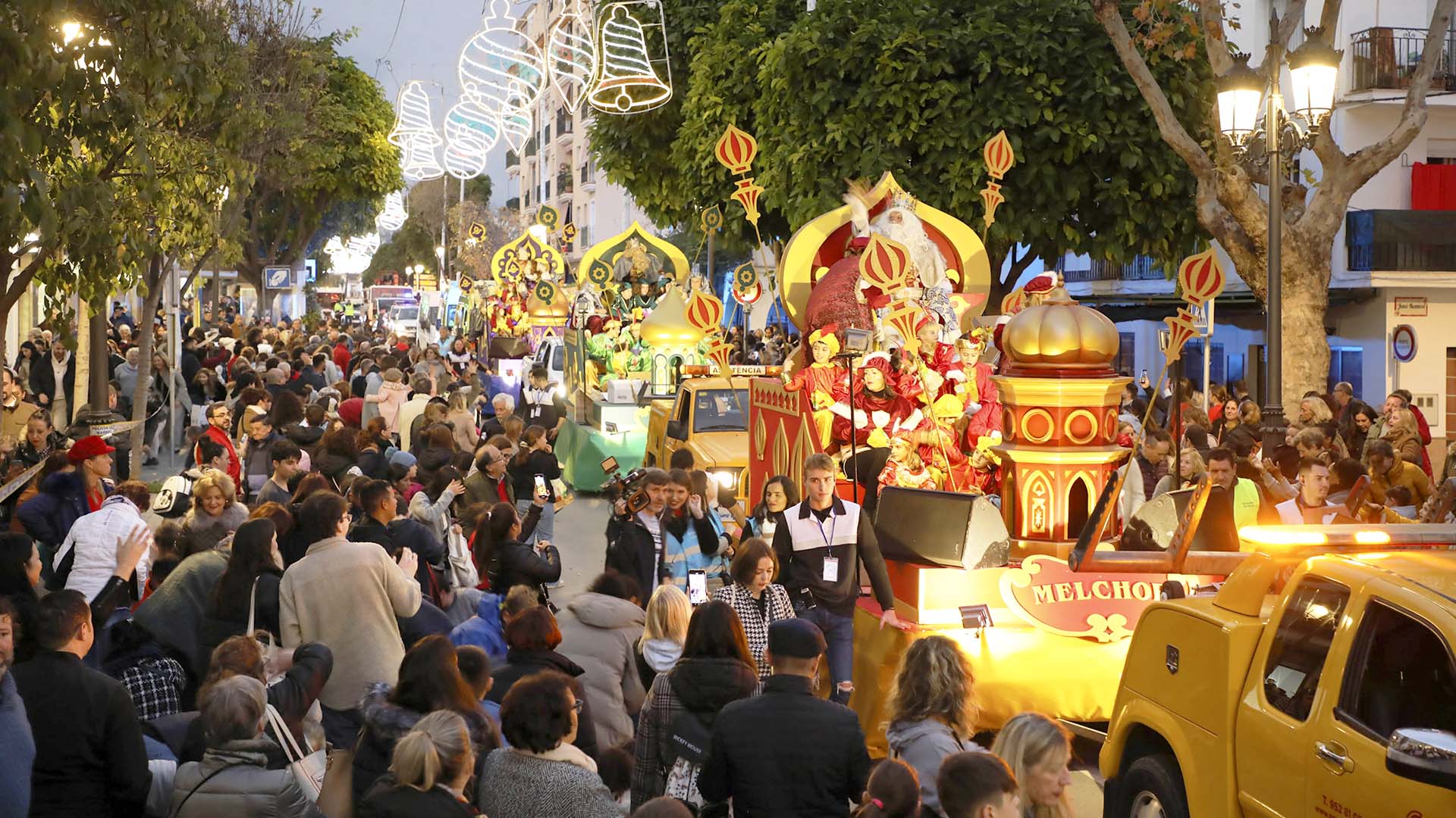 Los Reyes Magos de Oriente vuelven a las calles de San Pedro Alcántara
