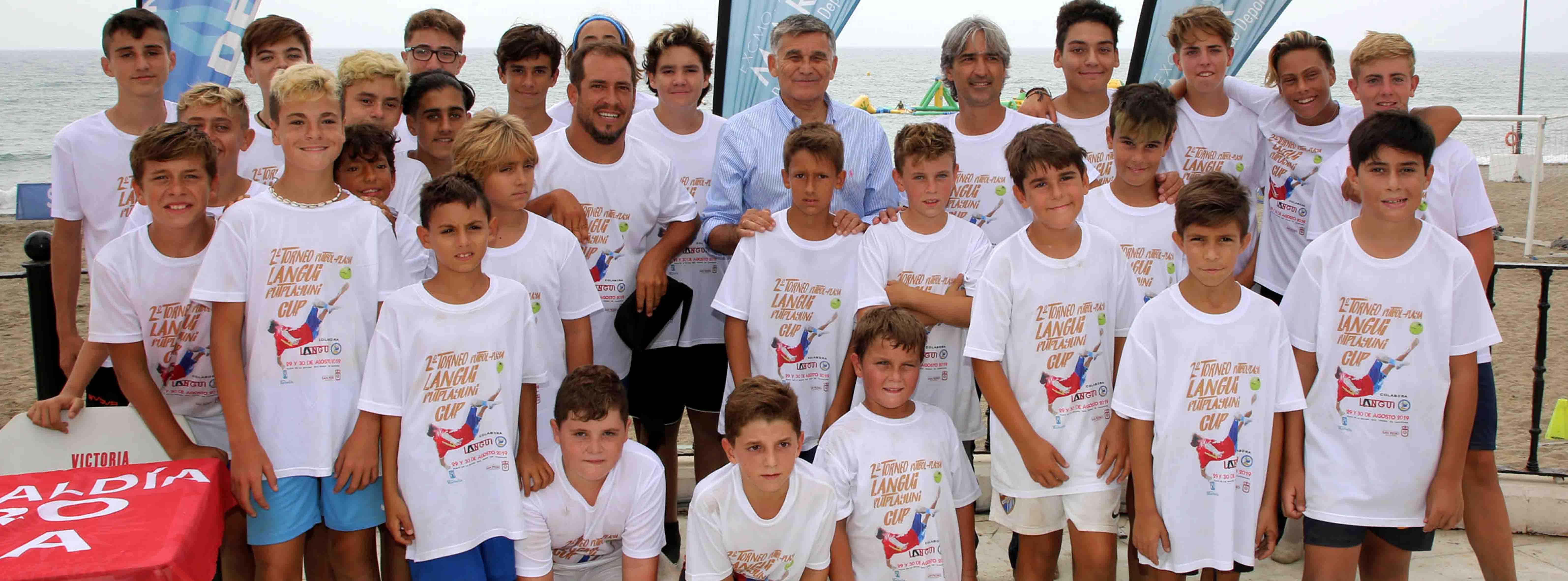La playa de la Salida de San Pedro Alcántara acoge esta semana la Escuela y el Torneo de ‘El Langui Futplayuni Cup’
