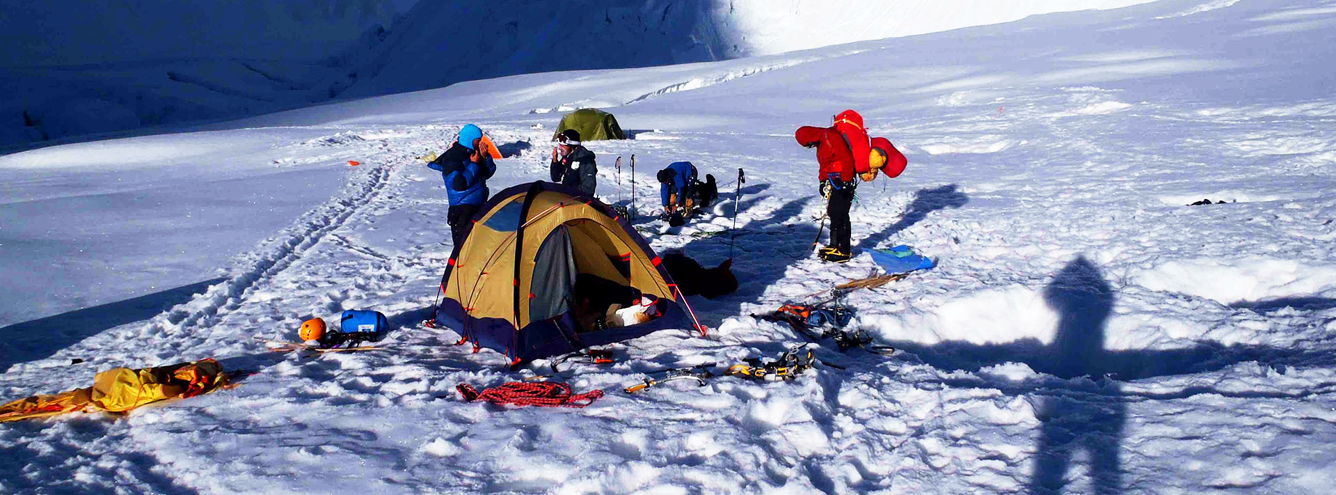 Club Alpino Ama Dablam presenta sus últimos desafíos