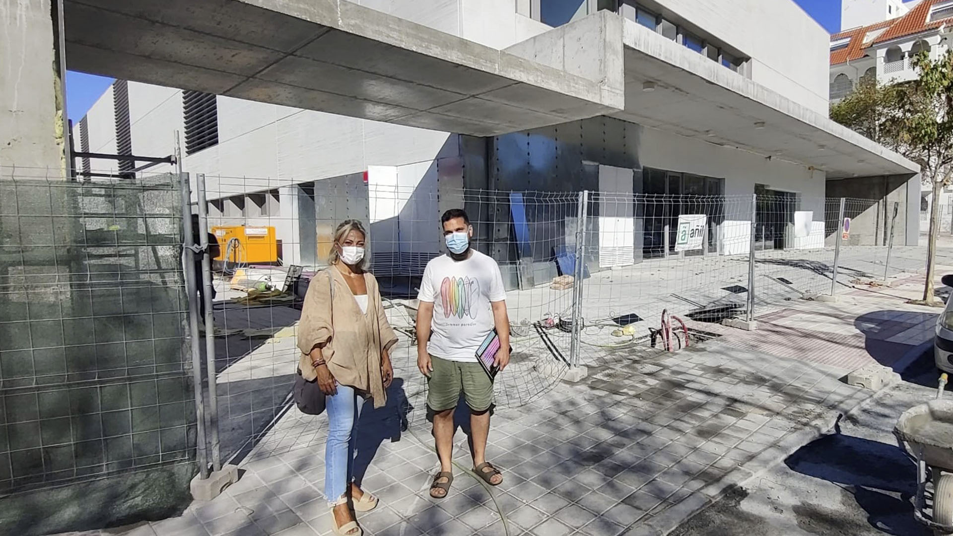 Unidas Podemos exige terminar con las obras del centro de Centro de Salud de San Pedro Alcántara